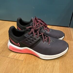Nike Air Max Bella TR 4 Black and Pink Training Shoes